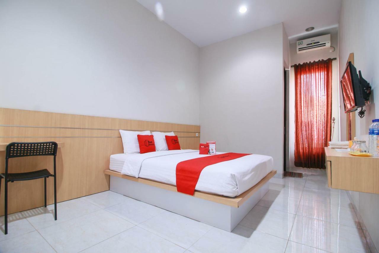 Reddoorz Syariah Near Universitas Jenderal Soedirman Purwokerto Luaran gambar
