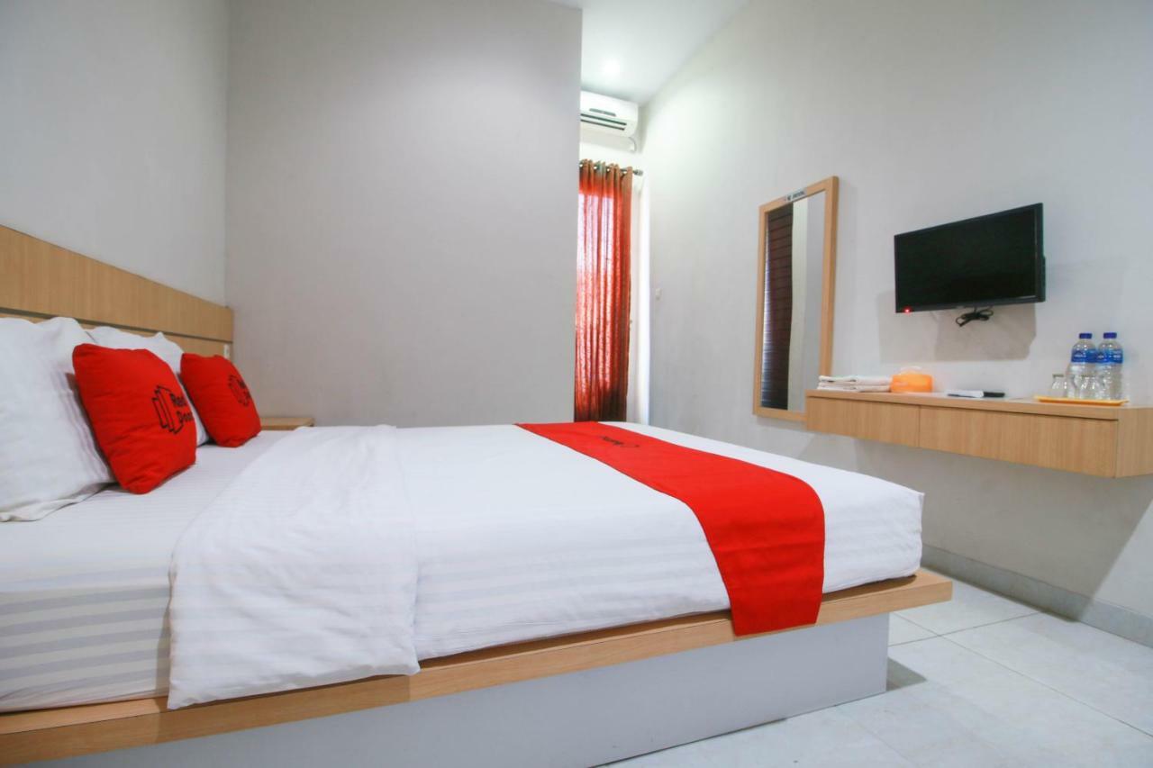 Reddoorz Syariah Near Universitas Jenderal Soedirman Purwokerto Luaran gambar